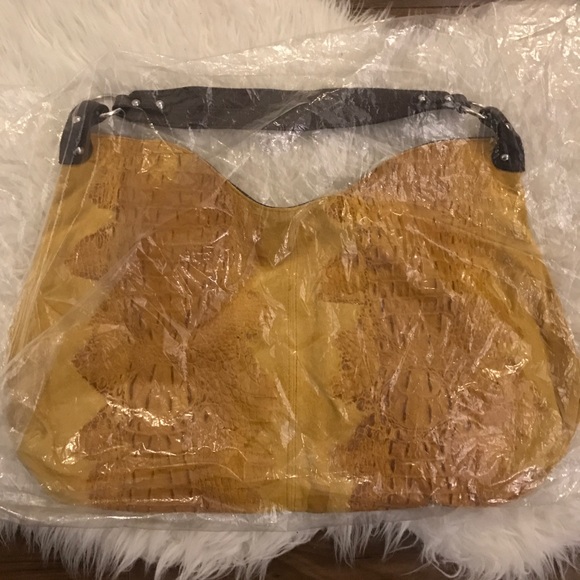 COPY - Onna Ehrlich Renee Croco Hobo - Picture 4 of 5